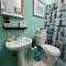 Amazing location, close to everything, 7 minutes airport and isla verde beach