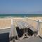 OCEANFRONT, Ocean Views, Beach Access, Close to Shopping, KH123, Pelicans Watch