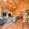 Pine Mountain Luxury Cabin Bordering Roosevelt Park and 7 Min to Callaway Gardens - Pine Mountain Valley