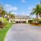 Captains Cove 304