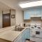 Walkable Brian Head Condo Steps to Ski Resort!
