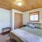 Pet-Friendly Cabin with Fire Pit in Spruce Pine!