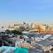 Baan KhaoSoi - Private room in a rooftop hostel 4th floor - Khlong San