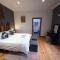 7 On Grey Guesthouse