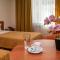 Primavera 2 Hotel