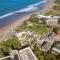 Sunset View Beachfront 2 Br Villa in Seminyak - تشانغو