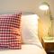 Y Caban - Cosy Cabin in Pembrokeshire