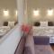 Be my Guest - Krucza Elegant Apartment - Rondo de Gaullea Center of Warsaw Metro Wi-Fi