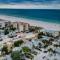 Starfish Beach House - Clearwater Beach