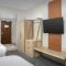 Holiday Inn Express & Suites Pittsburgh North Shore by IHG