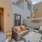 Modern Scottsdale Condo with Patios and Mountain Views - سكوتسديل
