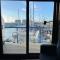 Seascape - Floating Home at Brighton Marina with free Parking - Брайтон-энд-Хов
