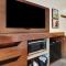 Hampton Inn & Suites by Hilton Hemet Menifee Murrieta - هيميت