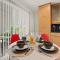 Poolside 2BR/2BA Pet Friendly Condo+Mountain View