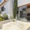 Top location with private pool