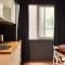 Avenue Hostel & Suites