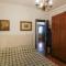 5 Bedroom Nice Home In Castelvecchio Di Comp,