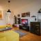 Yellow Lux apartment