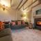 A fairy-tale luxurious cottage - The Tea Caddy