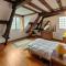 4 Bedroom Amazing Home In Conchez-de-barn - Conchez-de-Béarn