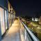 "Easy 2 Manage Royal Penthouse Luxurious Retreat in Slough"