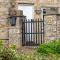 A D Coach House Cottage