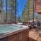 Base Camp- Hot Tub, Large Deck, Wood Fireplace, Short Drive to Ski Resorts! - Tahoe City