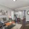 Comfortable 2BR Chicago Apt - Sunnyside 2F - Чикаго