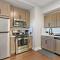 Comfortable 2BR Chicago Apt - Sunnyside 2F - Чикаго