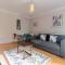 Charming One Bed Abode In East Putney - London