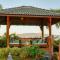 Hale Mele Polynesian Pod Style Home with private Pool, Hot Tub, E-bikes and Golf Cart