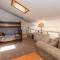 1 Alpine Terrace-renovated condo private hot tub