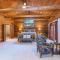 1138 Lakeshore - One-of-a-kind Lakeshore Boulevard log cabin - 斜坡村