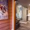 128 McCloud - Luxury Couples Retreat