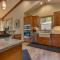 Paradise in the Pines - Luxury Home in Quite Neighborhood, Wooded Views, Short Drive to Skiing
