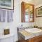 Silverado Lodge at Palisades - 4BR w Private Hot Tub & Ski Shuttle