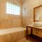 Narasoma Homestay & Retreat