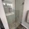POOL! 3 bed/2bath Brand NEW House! King Size bed!