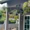 100 Oastel coLiving