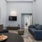 Q71 TIMELESS SUITES