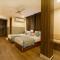 OPO Viva Palace, Delhi Aiport