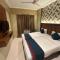 SriKrishna Paradise Hotel Thane Navi Mumbai - 塞恩