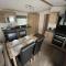 New Forest 2-Bed Premium Holiday Home, Hoburne Bashley Holiday Park, New Milton - Нью-Мілтон