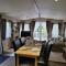 New Forest 2-Bed Premium Holiday Home, Hoburne Bashley Holiday Park, New Milton - New Milton