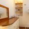 [Navigli - Centro] Vintage apt - Free WiFi & Relax