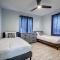 Modern Home-Downtown-3 Bedroom- King Bed