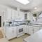Beachfront 3 Bedroom 3 Bath In Seal Beal, Ca