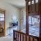 Baileys Beach House - Meredith Lodging