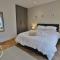 Modern City Escape by TTLG Stays - Rickmansworth