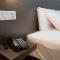 1 Hotel Signature